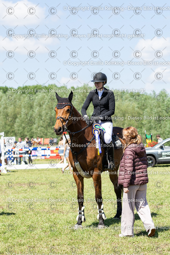 CL5A8025 | Emilia Reinking Fotografie - Realisiert mit Pictrs.com