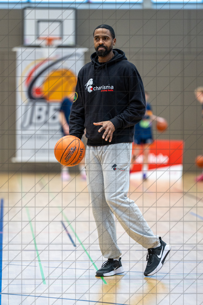 JBBL Relegation Gruppe 1 25/26 | Spieltag 10 | Charisma Young Bulls vs. Rostock Seawolves | 04.01.26: JBBL Relegation Gruppe 1 25/26 | Spieltag 10 | Charisma Young Bulls vs. Rostock Seawolves / Herford / Deutschland  //   CREDIT:www.bullenfotos.de, Martin König, Hörner Weg 40, D-49078 Osnabrück, +4917663732967 // Nutzung und Weitergabe nur zu den vereinbarten Zwecken. Presseanfragen an Ersteller. Alle Rechte beim Ersteller. Honorierung nach MFM. - Realisiert mit Pictrs.com