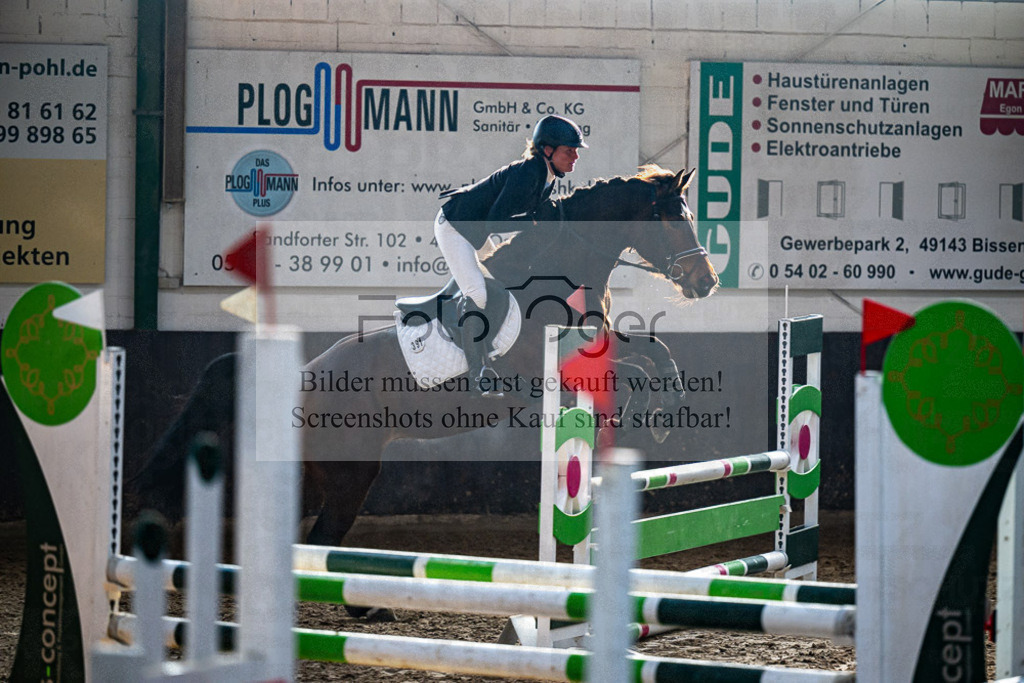 20240308-DOS_2613 | Entdecke hochwertige Reitturnierfotos von Foto Oger. Professionell, emotional und authentisch – jetzt Lieblingsmomente im Shop bestellen.Deutschlandweite Turnierfotografie. - Realisiert mit Pictrs.com