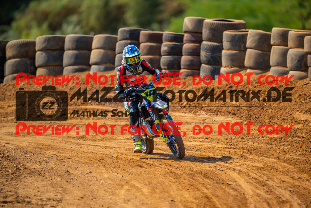 MaZZes-Fotomatrix-20260815-605201 | ROOKIES