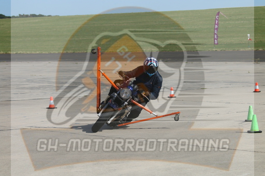 IMG_3888 | gh-motorradtraining-foto.de - Realisiert mit Pictrs.com