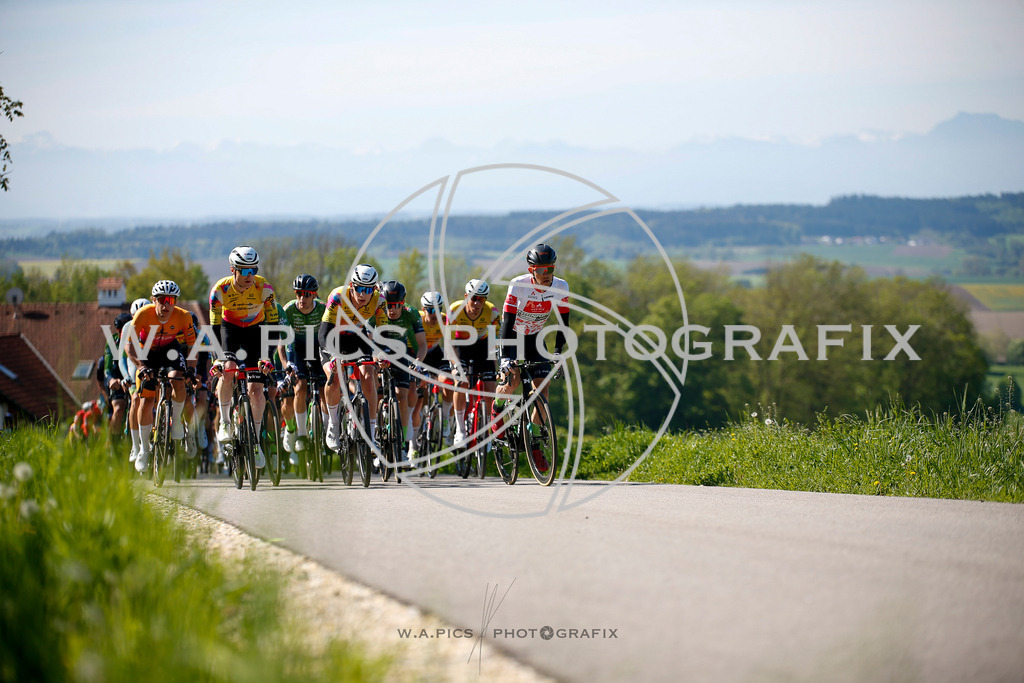 ..... | WELS, AUSTRIA, 27.April 24, 63 RAIFFEISEN KIRSCHBLÜTENRENNEN, Image shows: Photo: WAPICS / Andreas Willdoner