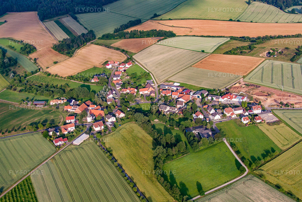 Luftbild: Ortsansicht von Osten im Ortsteil Malkes in Fulda im Bundesland Hessen in Deutschland. Foto: IMG_68498.jpg vom 21.06.2014 durch Werner Riehm/FLY-FOTO.de