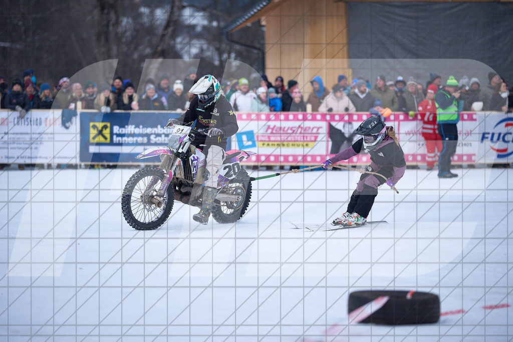 11. Holzknecht Skijöring | Skijöring am 24.01.2026: 11. Holzknecht Skijöring in Gosau am Dachstein, Oberösterreich, ÖsterreichFoto: © 2026 Martin Bihounek | mb-creative.eu