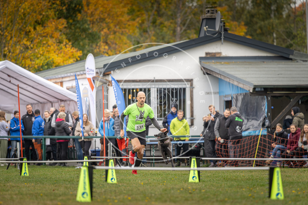 Pfotenfotografie_DV3A4871 | Hundefotografie, Tierfotograf, Pfotenfotografie, Fotoshooting Hund, Hunde Portrait, Hundesport, Hundeportraits, Heideshooting, Hunde, Sportfotograf, Hundefotograf, Turnierhundsport, THS,  - Realisiert mit Pictrs.com