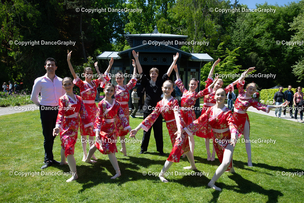 GPHY3874 | DanceGraphy - Realisiert mit Pictrs.com