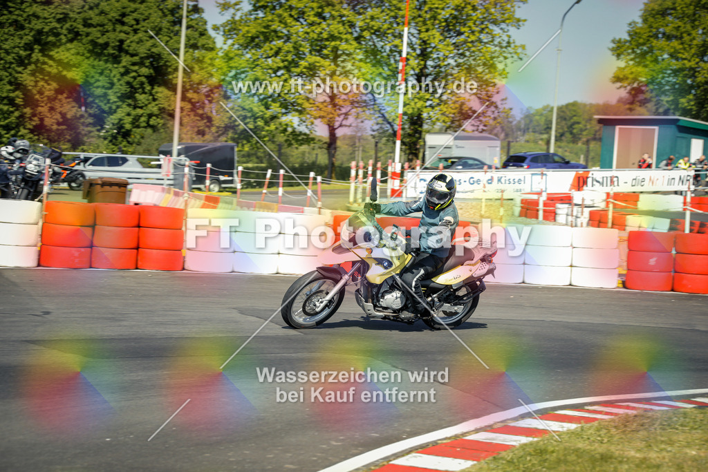 OBK_Mai_Martina_Markus-10310 | Hier findet Ihr Bilder von Touristenfahrten auf der Nürburgring Nordschleife oder von anderen Veranstaltungen die ich besucht habe. Viel Spass beim Durch Schauen 