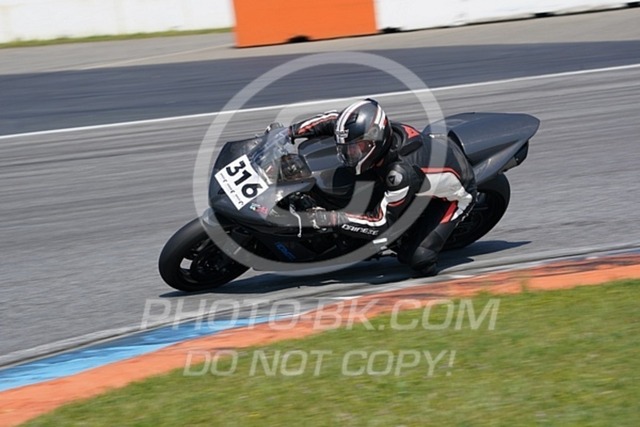 2022_05_09_PBK_23181 | Sportfotografie; SlowMotion; Video; Rennstrecke; Hafeneger; Speer; Racing; RSE; BMW; CBO; Trackday; Motorsportarena; Hockenheimring; Brno; Most; Barcelona; Valencia