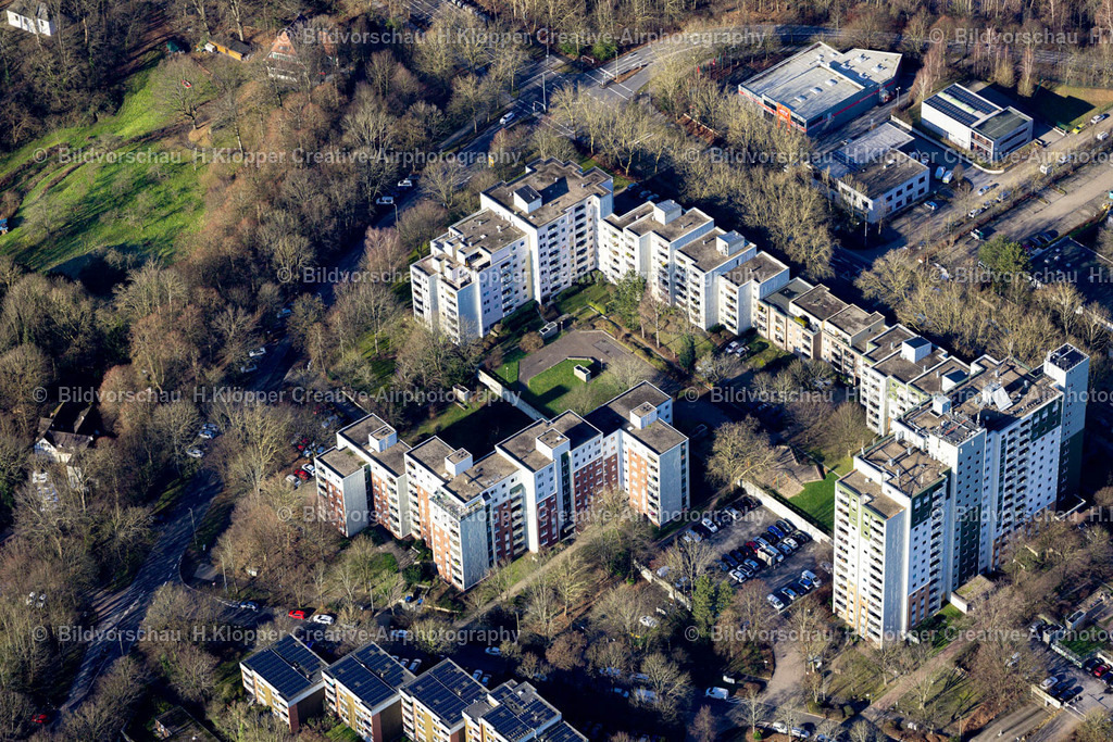 Luftbild Erkrath-8684 | Luftbildfotografie Hochhäuser im Wohngebiet einer industriell gefertigten Plattenbau- Siedlung an der Fuhlrottstraße, Dörpfeldstraße in Erkrath im Bundesland Nordrhein-Westfalen, Deutschland - Realisiert mit Pictrs.com