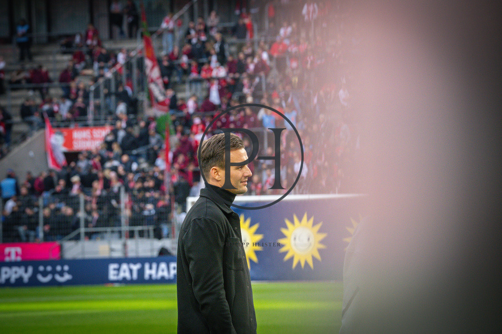 Spieltag 9 Köln - HSV_Sc-184 | Philipp-Heist - Realisiert mit Pictrs.com