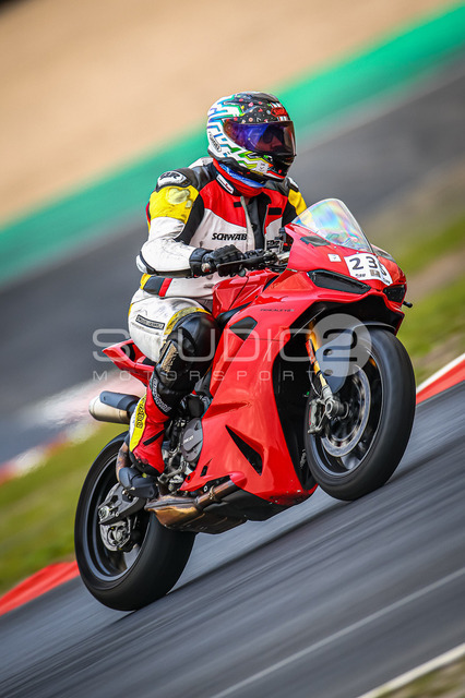 0235-250723NR-005_235 | Deine Full-Service-Agentur für ✔️Videoproduktionen und ✔️Motorsportfotografie Jetzt Angebot anfragen!