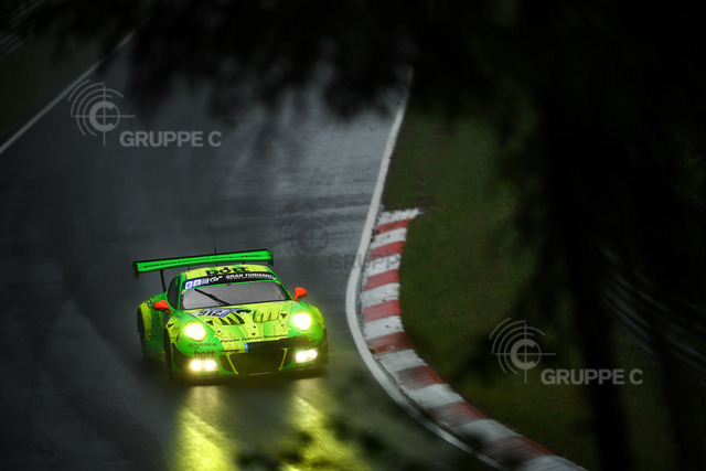 24hNbr18_0183852JM_ES | Manthey-Racing, Porsche 911 GT3 R (912), Richard Lietz (A), Patrick Pilet (F), Frédéric Ma-kowiecki (F), Nick Tandy (GB), Nürburgring 2018Manthey-Racing, Porsche 911 GT3 R (912), Richard Lietz (A), Patrick Pilet (F), Frederic Makowiecki (F), Nick Tandy (GB), Nuerburgring 2018 - Realisiert mit Pictrs.com