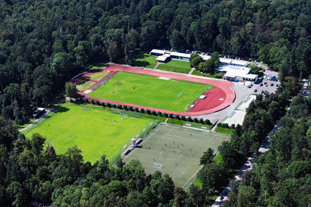 dr__0071745.jpg | STUTTGART 12.08.2021 Sportplatz- Fussballplatz ADM-Sportpark in Stuttgart im Bundesland Baden-Württemberg, Deutschland. // Sports grounds and football pitch ADM-Sportpark in Stuttgart in the state Baden-Wuerttemberg, Germany. Foto: Daniel Reiter