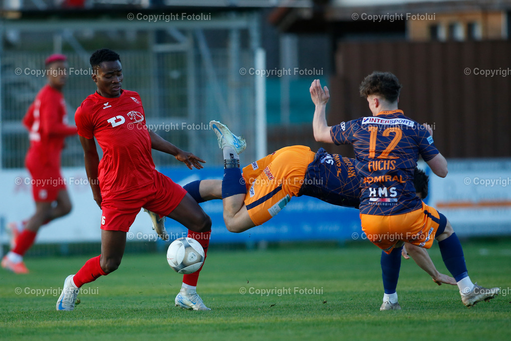 A_LUI_04042025_06 | SPORT,FUSSBALL,REGINALLIGA MITTE ASKOE OEDT-DSC WONISCH INSTALLATIONEN 04.04.2025 IM BILD: ADAMSON SHARAFA (OEDT) UND ANDREAS FUCHS (DSC) FOTOLUI 
