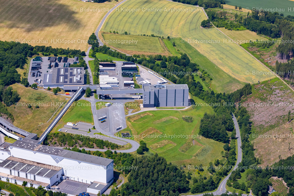 Luftbild Grevenstein-5063 | Luftbild Bierbrauerei- Werksgelände der Veltinsbrauerei in Grevenstein im Bundesland Nordrhein-Westfalen - Realized with Pictrs.com