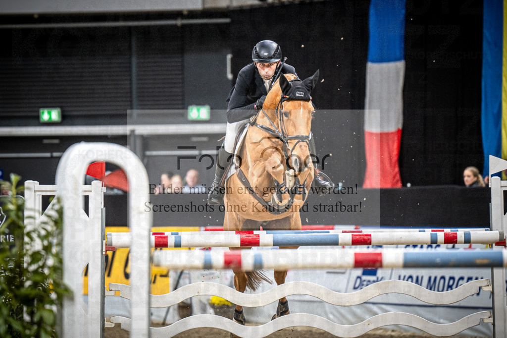 DOS_3330 | Entdecke hochwertige Reitturnierfotos von Foto Oger. Professionell, emotional und authentisch – jetzt Lieblingsmomente im Shop bestellen.Deutschlandweite Turnierfotografie. - Realisiert mit Pictrs.com