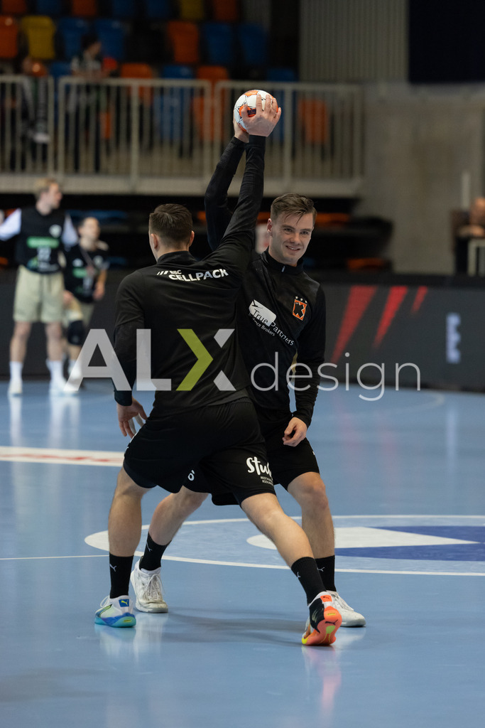 Handball I Herren I Saison 2025-2026 I EHF EUROPEAN LEAGUE 2025/26 | Men I Main Round I 2. Spieltag I Kadetten Schaffhausen - TSV Hannover-Burgdorf I 24.02.2026 | 6 Odinn Rikhardsson (IS) (Kadetten Schaffhausen) – Flügel rechts - Warmup - Realisiert mit Pictrs.com