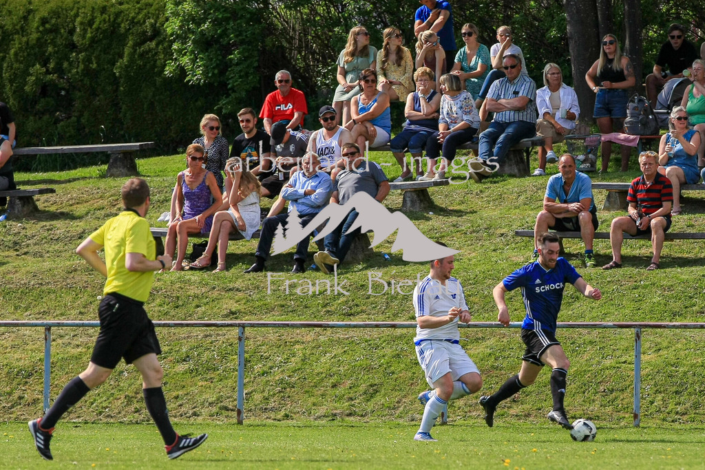 993T0525-2 | Medien- Sport- Entertainmentfotos