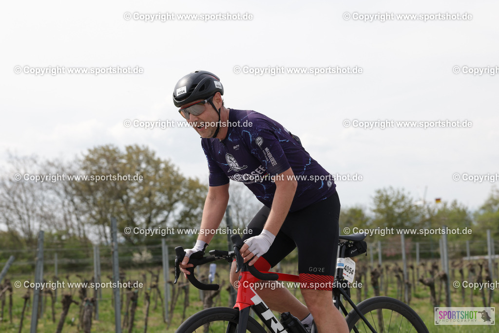 368A5057 | Neusiedlersee Radmarathon 2026@sportshot_your_pictrs #yourpictures#roadtowm2029 #nrm #neusiedlerseeradmarathon #neusiedlersee #neusiedlerseetourismus #burgenland #mörbisch #nrm26 #burgenlandtourismus #voglundco #poweredbyburgenlandtourismus #radsport #rad #marathon #ucigranfondo #visitburgenland #ucigranfondoworldseries