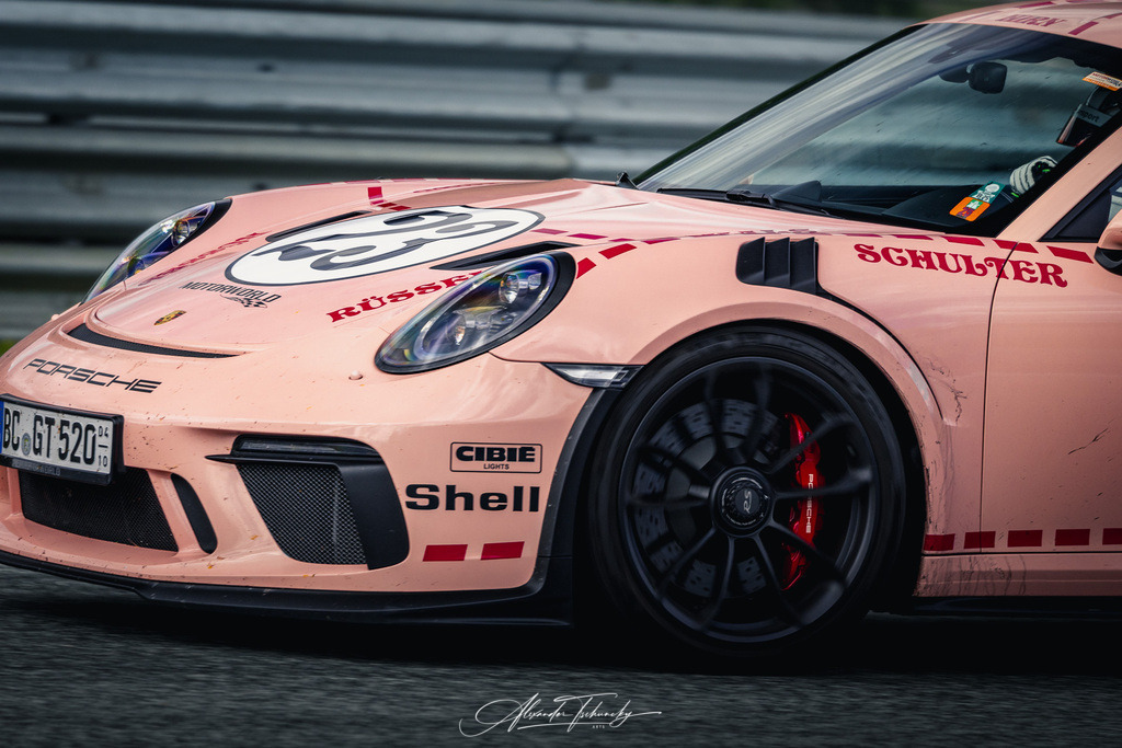 R6PZ2458 _Alexander Tschuncky | Entdecken Sie die faszinierende Welt von Alexander Tschuncky Arts: Kreative Fotografie, atemberaubende Automobilkunst und hochwertiger Bilderdruck. Lassen Sie sich inspirieren! - Realisiert mit Pictrs.com