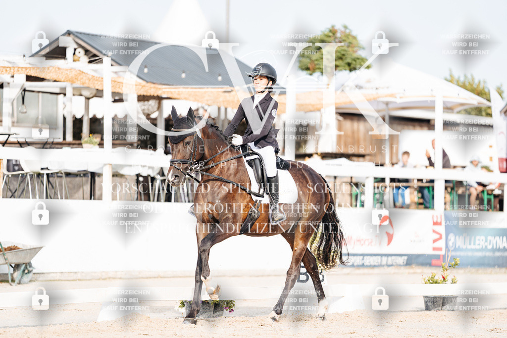 CK903962 | Turnierfotografie Pferdefotografie Trier Rheinland-Pfalz Pferdesport Reitsport Tierfotografie Sportfotografie Pferdevideo Pferdevideografie Equestrianvideography equestrianphotography  - Realisiert mit Pictrs.com