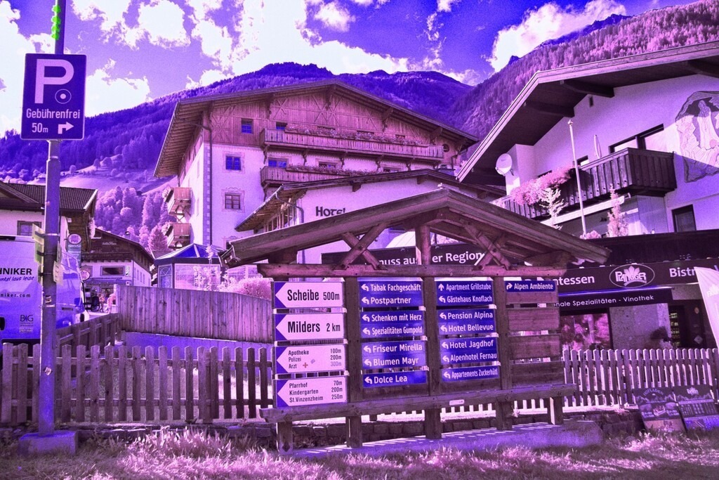 neustift_(0001) | Fotos, Bilder, Kunst, Kultur, Udo Frizzi - Realisiert mit Pictrs.com