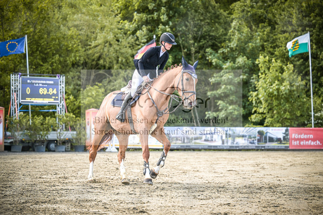 DOS_8689 | Entdecke hochwertige Reitturnierfotos von Foto Oger. Professionell, emotional und authentisch – jetzt Lieblingsmomente im Shop bestellen. - Realized with Pictrs.com