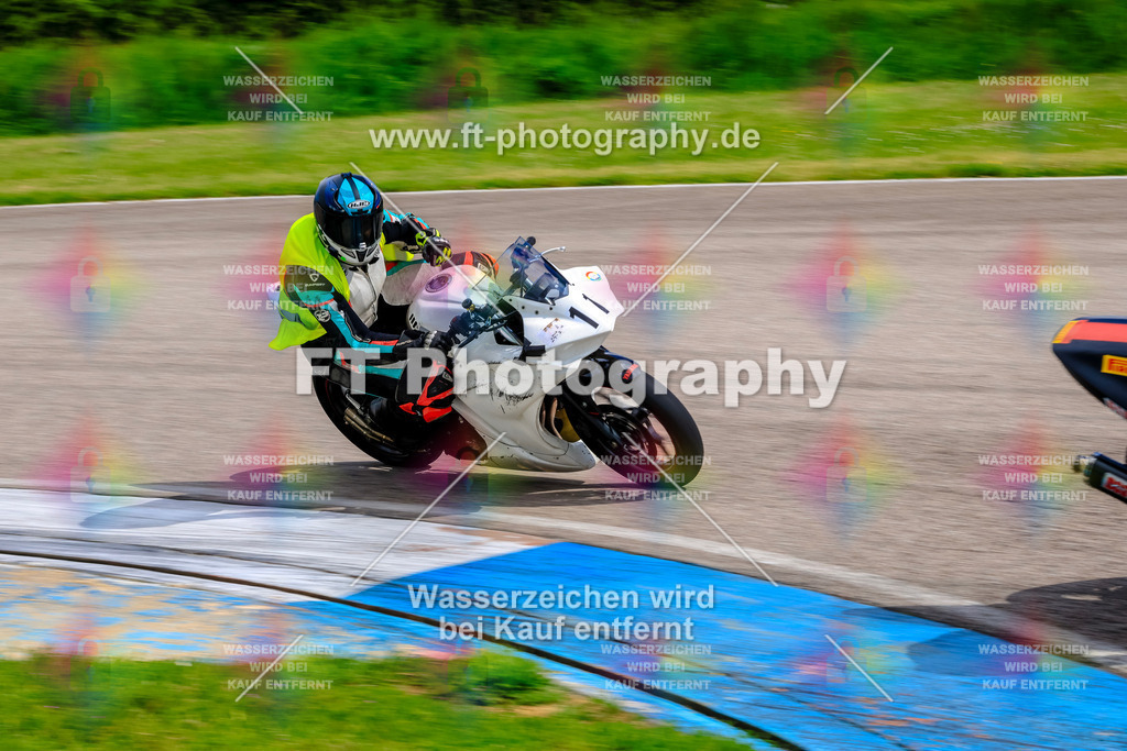 MotoTeam-9302 | Hier findet Ihr Bilder von Touristenfahrten auf der Nürburgring Nordschleife oder von anderen Veranstaltungen die ich besucht habe. Viel Spass beim Durch Schauen 