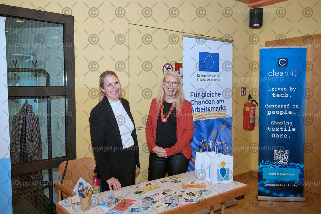 206_202509_EmployerBranding_NZ9_1836 | proPHOTO - Realisiert mit Pictrs.com