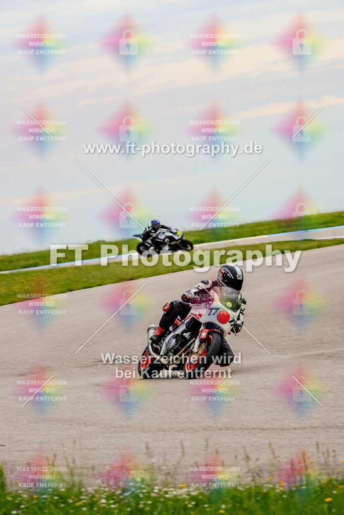 MotoTeam-1829 | Hier findet Ihr Bilder von Touristenfahrten auf der Nürburgring Nordschleife oder von anderen Veranstaltungen die ich besucht habe. Viel Spass beim Durch Schauen 