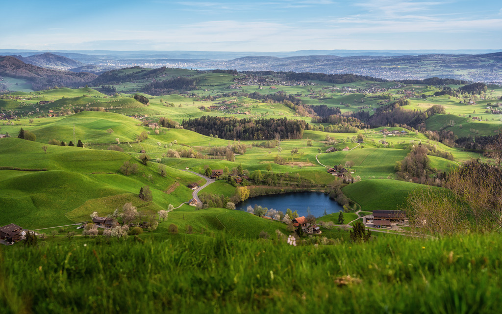 Finstersee Seeli | Moränenlandschaft Menzingen - Realisiert mit Pictrs.com