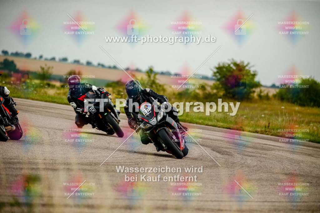 Chambley Juli-2346 | Hier findet Ihr Bilder von Touristenfahrten auf der Nürburgring Nordschleife oder von anderen Veranstaltungen die ich besucht habe. Viel Spass beim Durch Schauen 