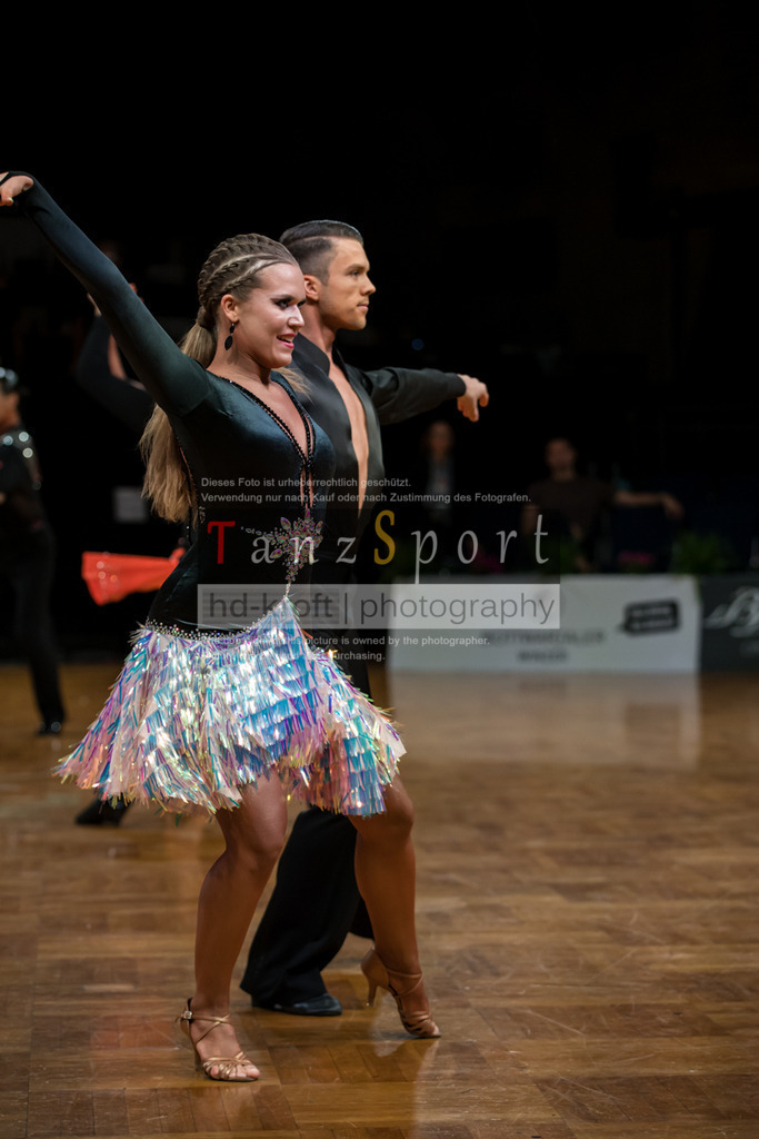 20250819_GOC-Adult-Lat_1416 | Tanzsportbilder, Standardtanz, Lateintanz, WDSF, DTV, LTVB, dancecomp, goc, hessen tanzt, blaues band der spree, walzer, tango, wiener walzer, slowfox, quickstepp, samba, rumba, cha-cha-cha, paso doble. jive, hd-kroft photography, turniertanzsport