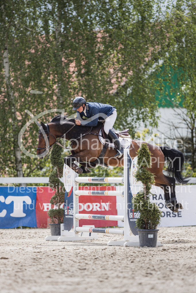 230520_MayDays_Youngster-M-362 | Deine schönsten Turniermomente als professionelle Fotos! Entdecke hochwertige Pferdesport-Fotografie im Online-Shop. Jetzt Fotos finden & bestellen!