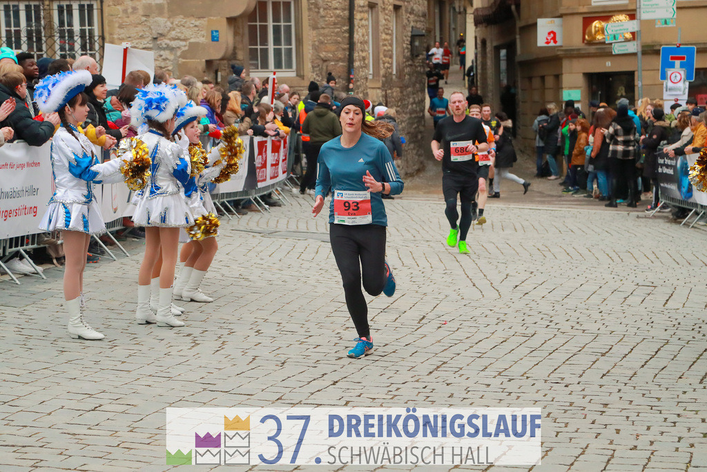 VR Bank Hauptlauf 10000m | 3 Koenigslauf 2023 - Realisiert mit Pictrs.com