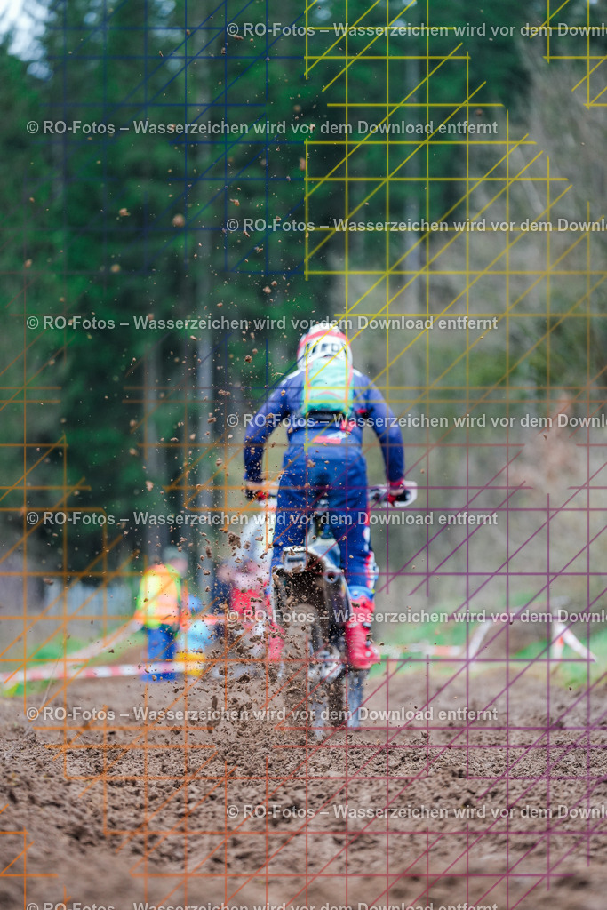 4 Lauf Mernes-453 | Sportfotografie von RO-Fotos: Motorsport, Motocross, Enduro, Laufveranstaltungen und Triathlon. Professionelle Fotos von Sportlern und Events. - Realisiert mit Pictrs.com