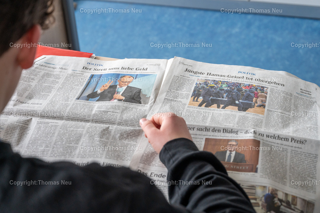 DSC_2834 | bre, Klasse Medien, Geschwister Scholl Schule Bensheim, Sina Roth zu Gast bei Klasse 10GA,, Bild: Thomas Neu