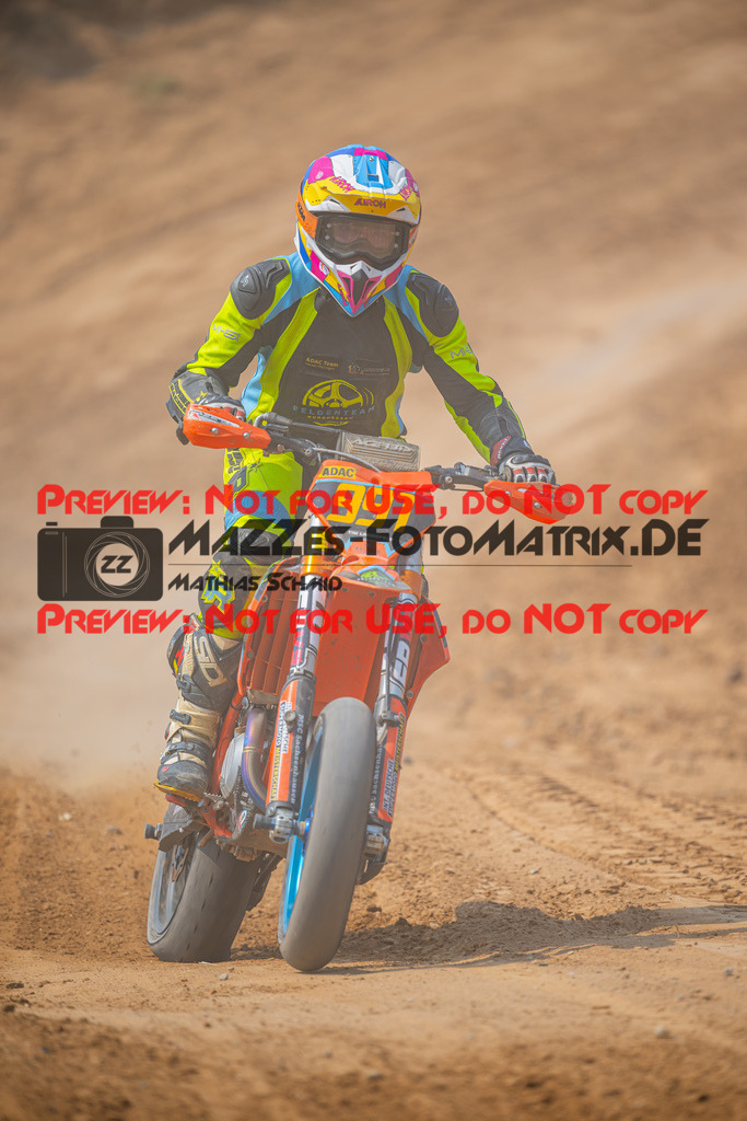 MaZZes-Fotomatrix-20260816-614947 | S2