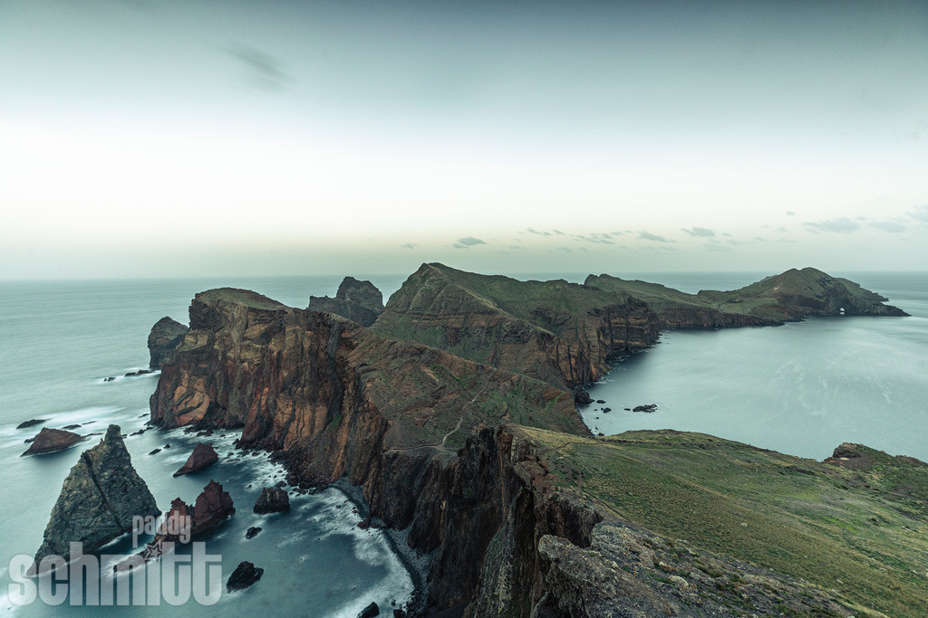 PS-Madeira-2026-33 | Entdecke die größte Bildgalerie der Region mit Fotografien aus dem Allgäu, der Bodenseeregion, Oberschwaben, dem Donautal und der Schwäbischen Alb. Landschaften, Luftaufnahmen und Reisefotografie als Wandbild und Fotokunst. - Realisiert mit Pictrs.com