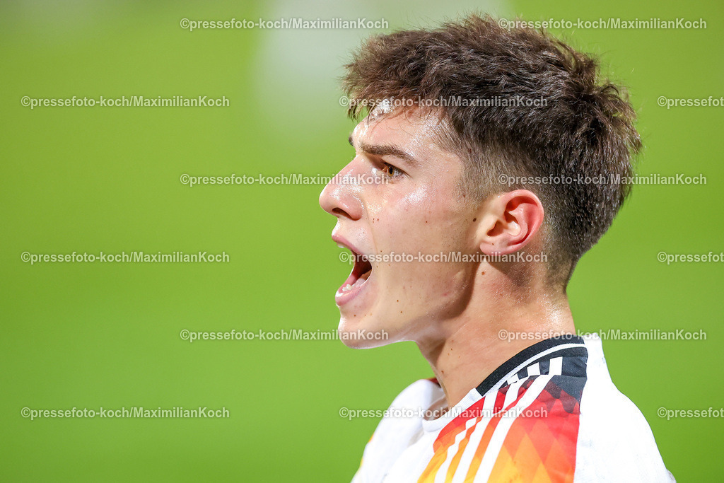 WUP14102402140 | 14.10.2024, Fußball, U20 Länderspiel Deutschland - Ghana, Stadion am Zoo, Wuppertal, Saison 2024 2025: Mert Kömür (GER #18)