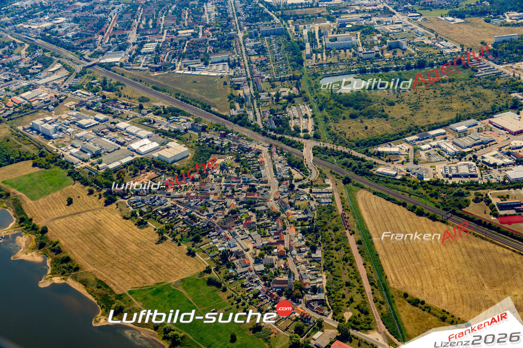 Schönebeck-Frohse Schönebeck Bild- Das Luftbild wurde 2025 vom UL-Flugzeug heraus erstellt ( keine Drohne bzw. Drohnenaufnahme ) - Hochauflösende Luftaufnahme -Nicht vergleichbar mit Google Maps oder Satelittenbilder- Die Geschenkidee !Mit Lizenz und Bildrechte bestellbar - CC