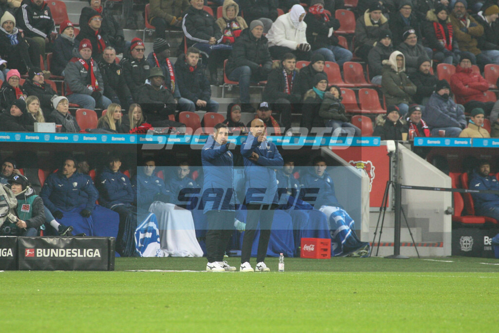 Bayer 04 Leverkusen - VFL Bochum 1848 | Trainer Thomas Letsch (rechts) udn sein Assistent Jan Fießer - © Sportfoto-Sale (MK - Realisiert mit Pictrs.com