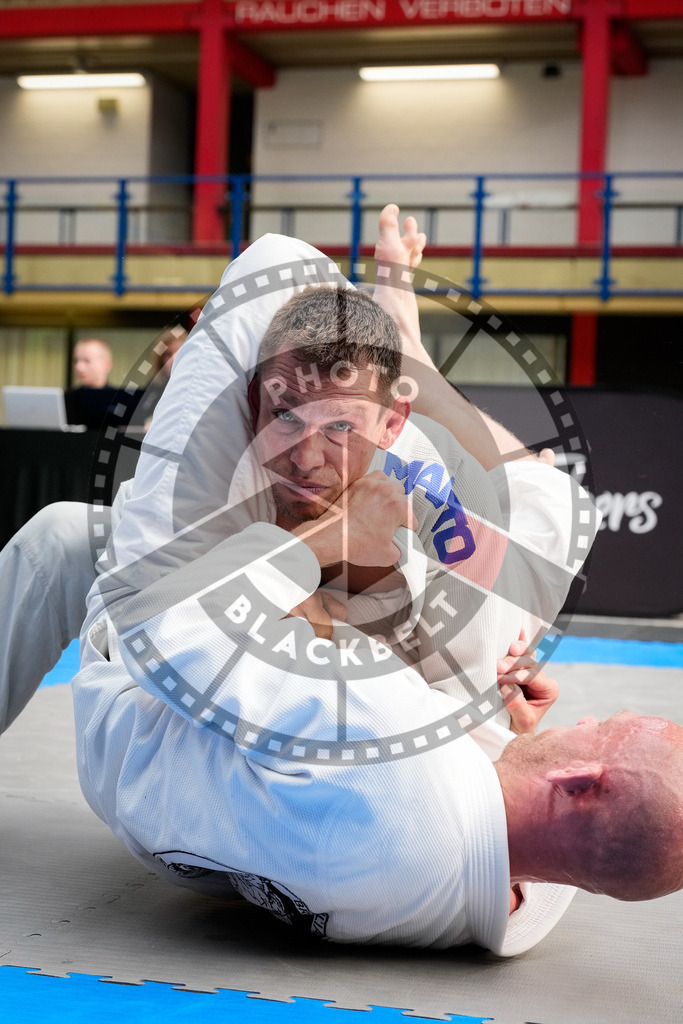 20250920PBB0853 | Athletes compete during the AJP Tour Hamburg International Jiu-Jitsu Championship, on September 20, 2025 in Hamburg, Germany. © Chiara Dazi / photoblackbelt