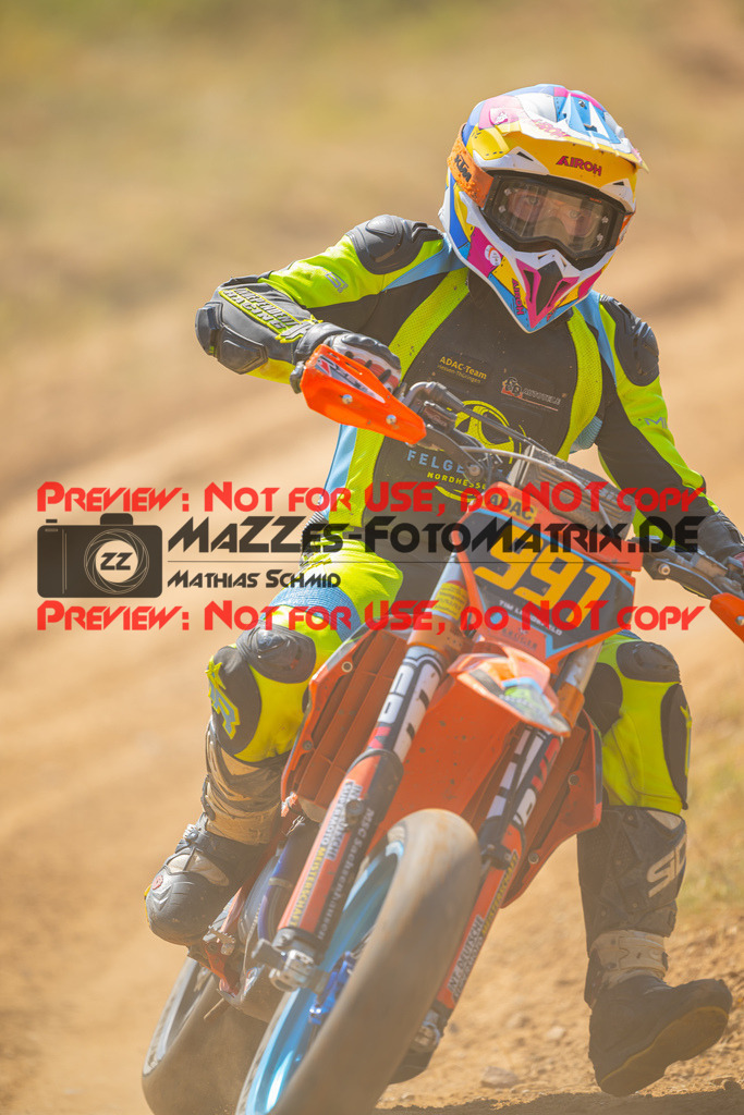 MaZZes-Fotomatrix-20260815-598400 | S2