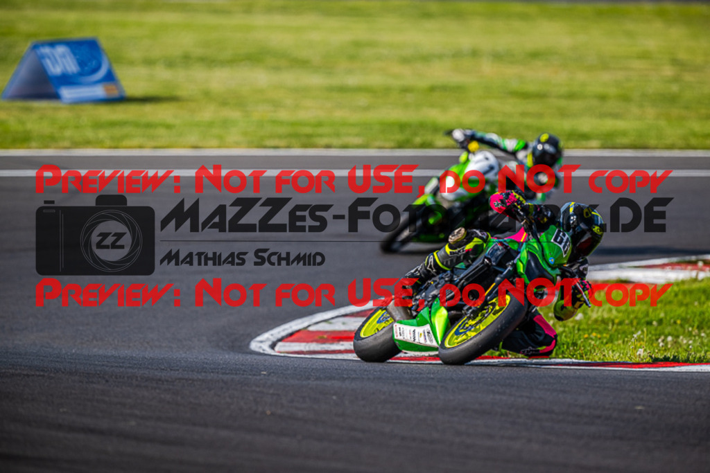 MaZZes_FotoMatrix_220508_98234 | Fotograf Mathias Schmid
Sportfotograf,
Eventfotograf,
Hochzeitsfotograf,
Portraitfotograf