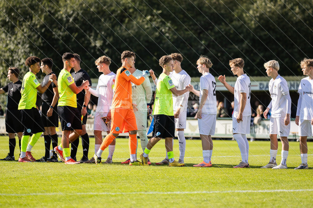 20251003_Picselweb-Fotografie_1R3_0280 | DFB Pokal 2. Runde, JFV A/O/B/H/H - SV Stuttgarter Kickers, Foto: Jörg Struwe - picselweb.de - Realisiert mit Pictrs.com