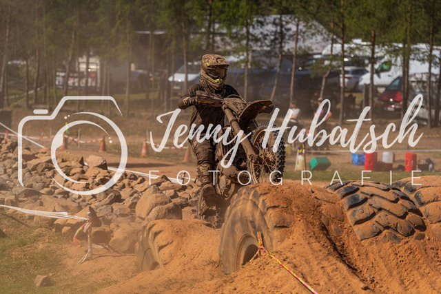 JHF.ECHT.3h.Samstag.123 | jennyhubatsch-endurofotografie