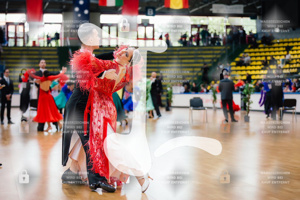 Hessen Tanzt WDSF Open Senior I Standard 1st (31) Stefano Manni _ Tatiana Manni (Italy)-2025-05-17-7209 | Webshop for digital downloads and prints of dance sport, event & show photographer Julian Link - Realisiert mit Pictrs.com