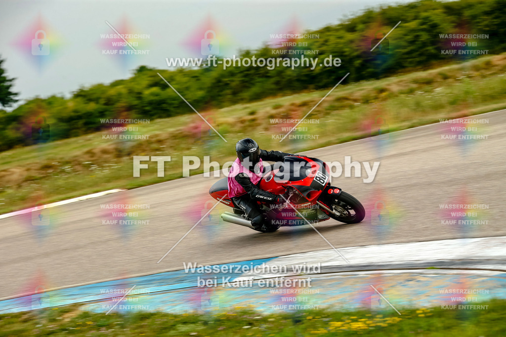 Chambley Juli-1420 | Hier findet Ihr Bilder von Touristenfahrten auf der Nürburgring Nordschleife oder von anderen Veranstaltungen die ich besucht habe. Viel Spass beim Durch Schauen 