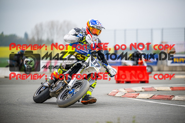 MaZZes_FotoMatrix_230507_7823 | S4